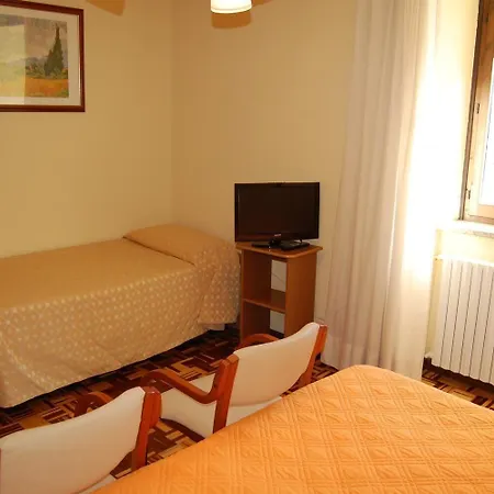 Delle Alpi