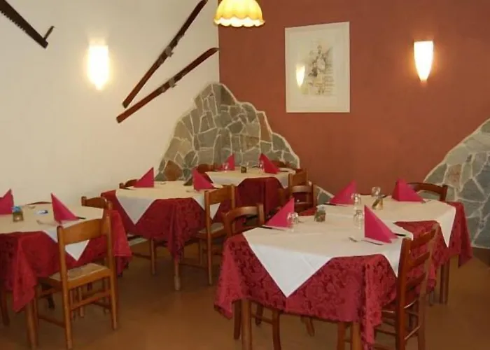 Delle Alpi