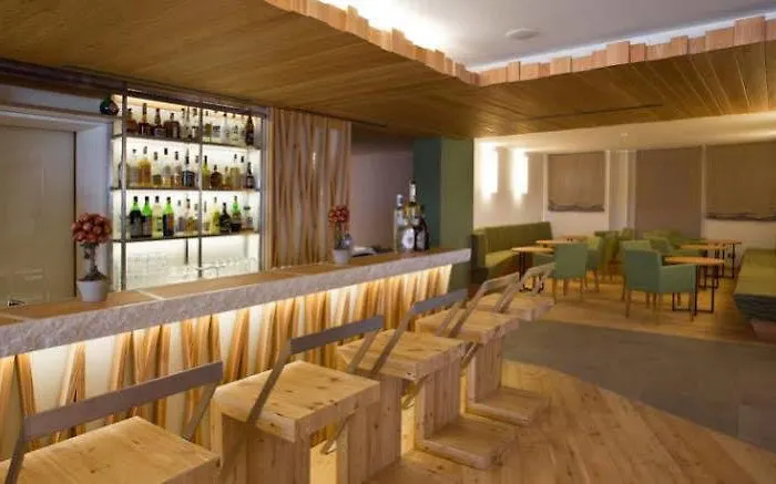Delle Alpi Hotel 3*
